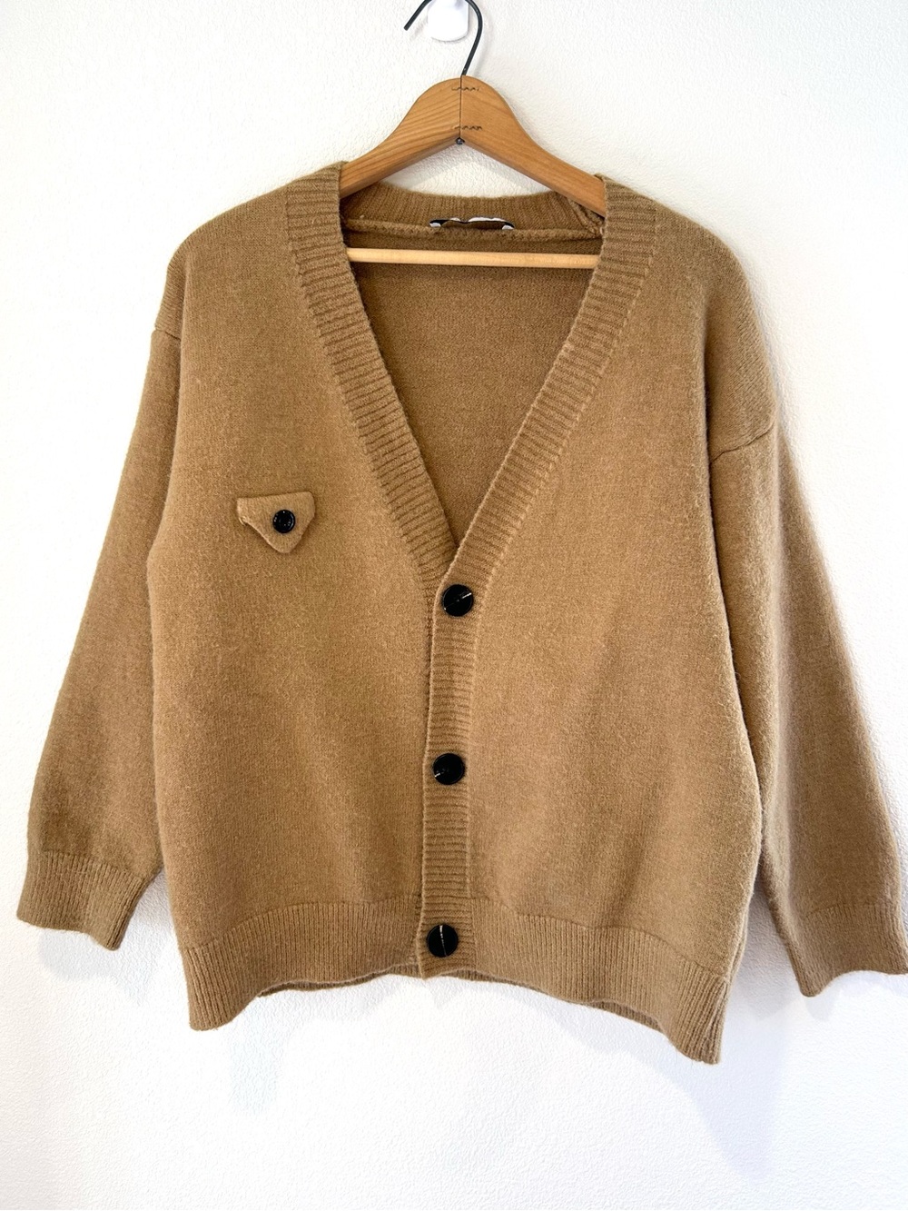 Seraphina by Few Moda Beige Cashmere Wool Boyfriend Cardigan Grandpacore Size S